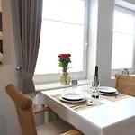 Andreas-nielsen-str. 12, W1 Apartment *