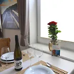 Andreas-nielsen-str. 12, W1 Apartment *